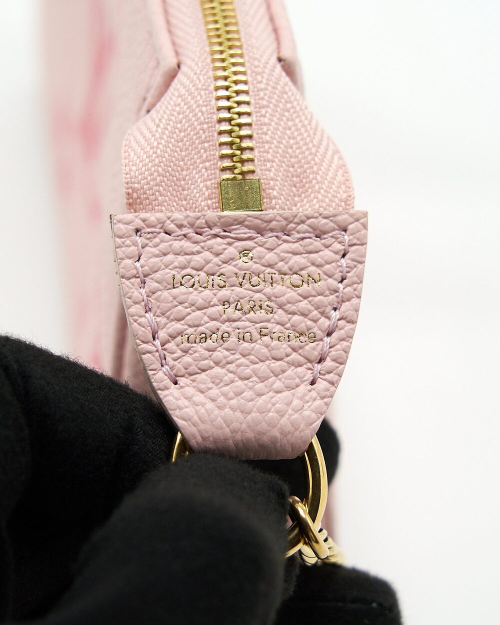 AAA Replica Louis Vuitton LV MINI POCHETTE PINK EMPREINTE