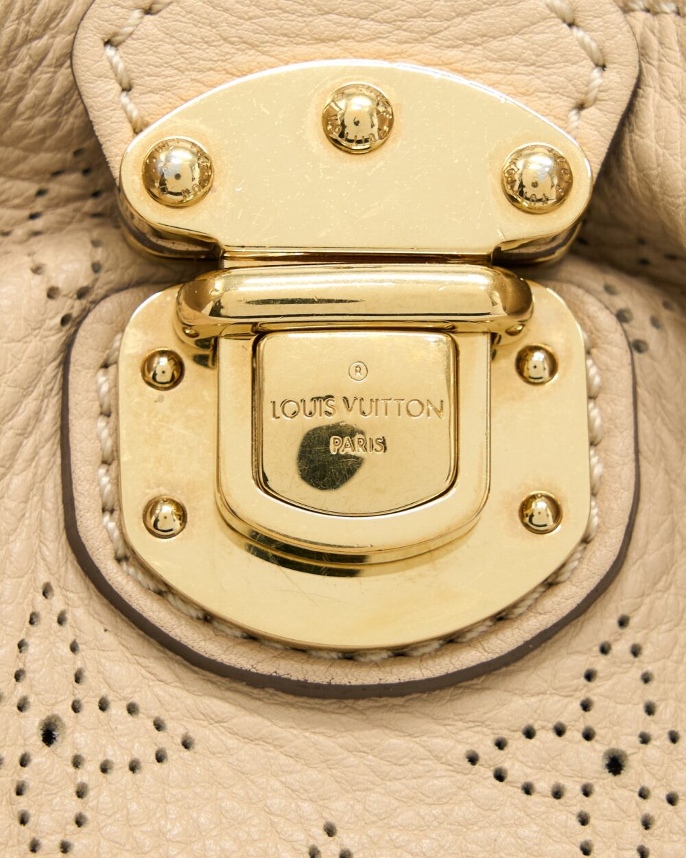AAA Replica Louis Vuitton LV MAHINA HINA SHOULDER BAG BEIGE GHW