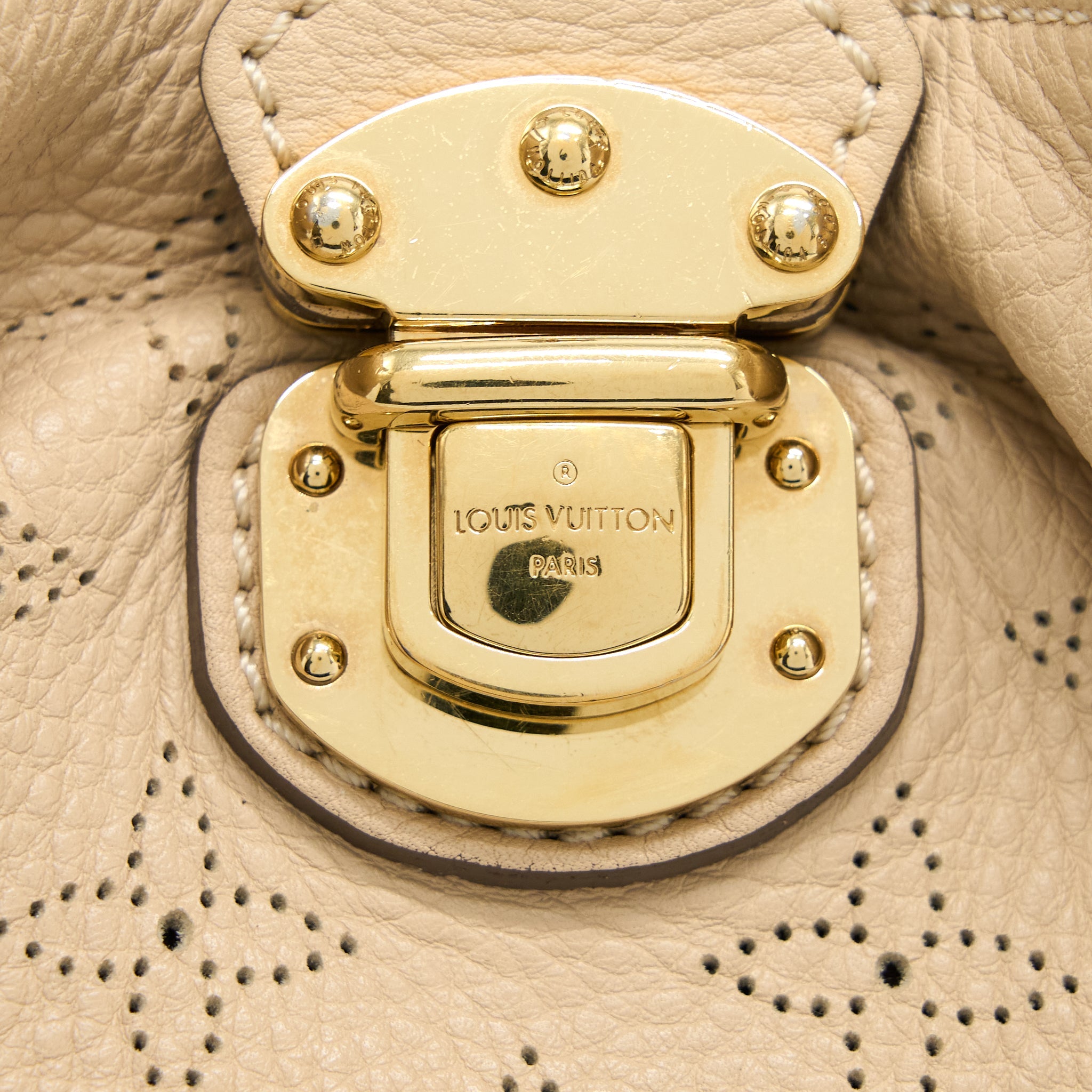 AAA Replica Louis Vuitton LV MAHINA HINA SHOULDER BAG BEIGE GHW