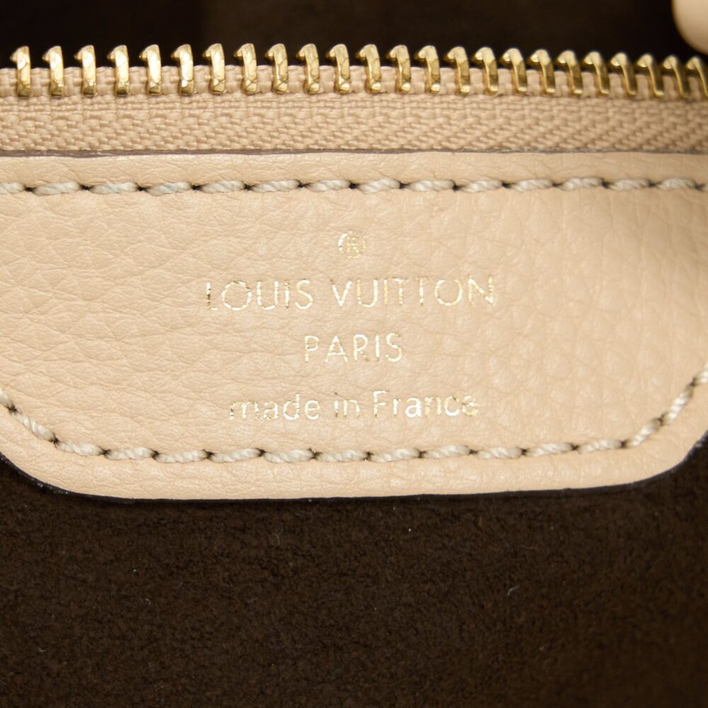 AAA Replica Louis Vuitton LV MAHINA HINA SHOULDER BAG BEIGE GHW