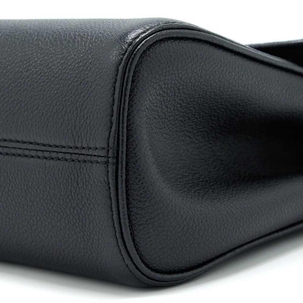 AAA Replica Louis Vuitton LV SAINT GERMAIN CHAIN EMPREINTE BLACK GHW