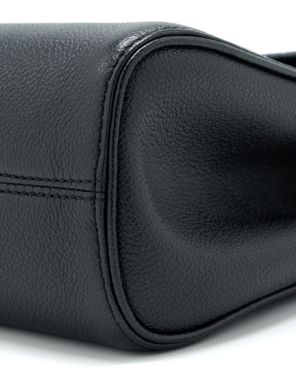 AAA Replica Louis Vuitton LV SAINT GERMAIN CHAIN EMPREINTE BLACK GHW