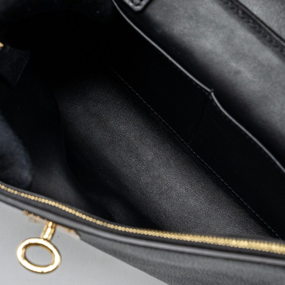 AAA Replica Louis Vuitton LV FLAP SHOULDER BAG CALFSKIN BLACK GHW