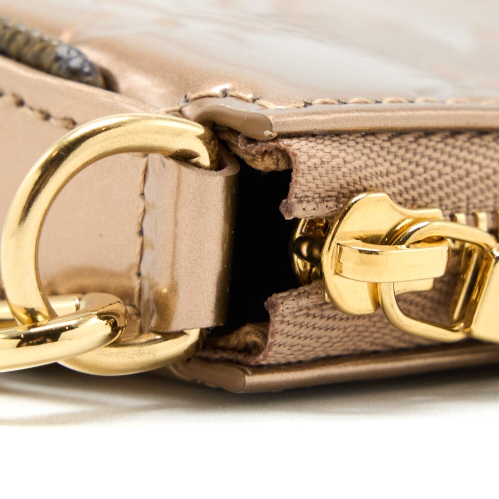 AAA Replica Louis Vuitton LV MINI POCHETTE ACCESSORIES PATENT BRONZE GHW (NEW VERSION)