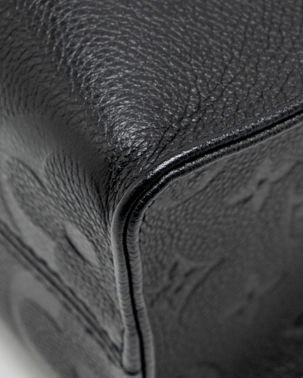 AAA Replica Louis Vuitton LV ONTHEGO PM MONOGRAM EMPREINTE LEATHER BLACK GHW