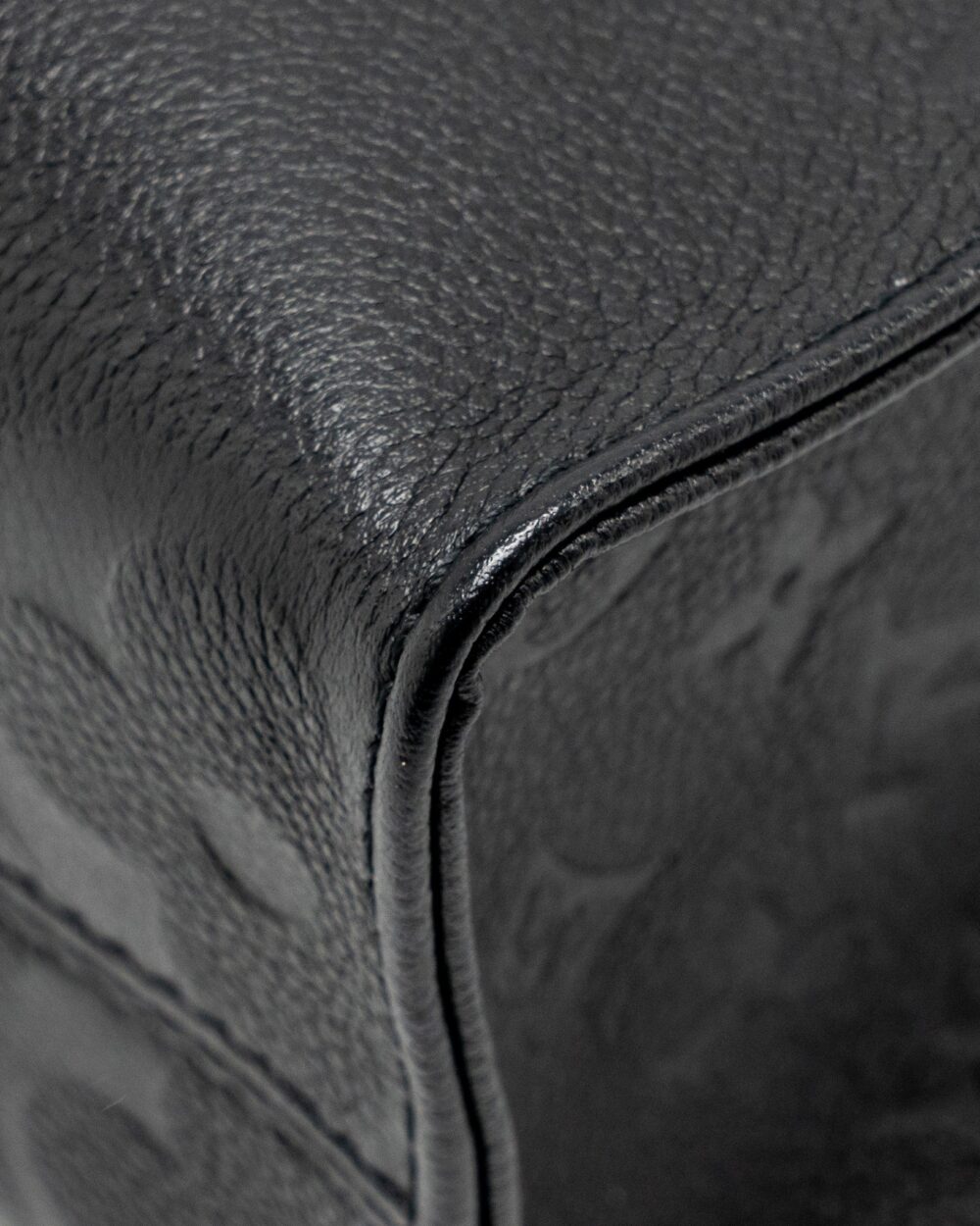 AAA Replica Louis Vuitton LV ONTHEGO PM MONOGRAM EMPREINTE LEATHER BLACK GHW