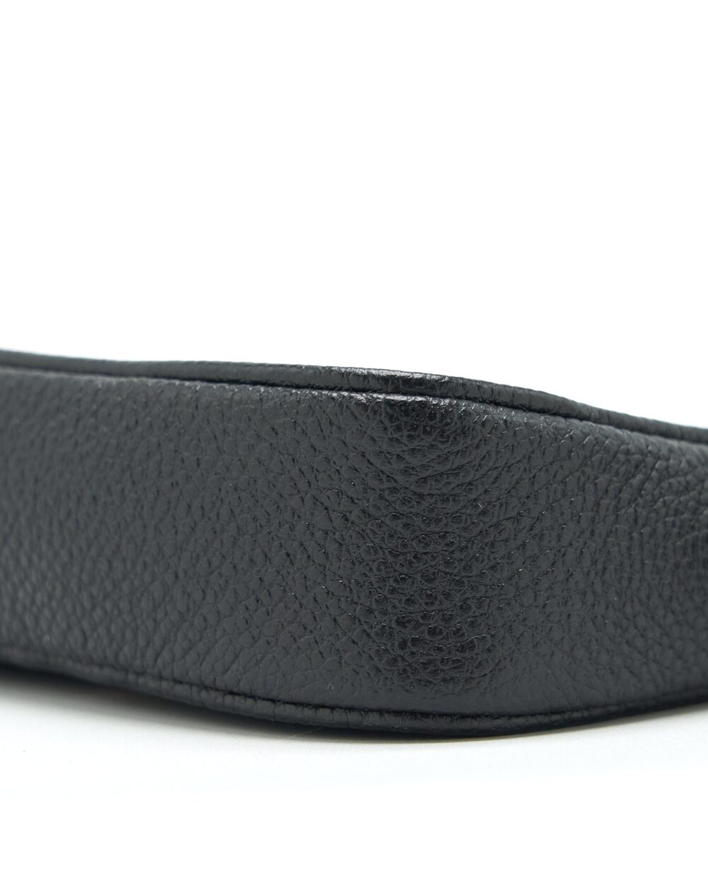 AAA Replica Louis Vuitton LV MINI POCHETTE ACCESSORIES BICOLOUR MONOGRAM ‘EM-REINTEGRATION BLACK SHW