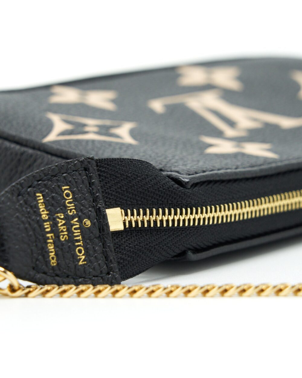 AAA Replica Louis Vuitton LV MINI POCHETTE ACCESSORIES BICOLOUR MONOGRAM ‘EM-REINTEGRATION BLACK SHW