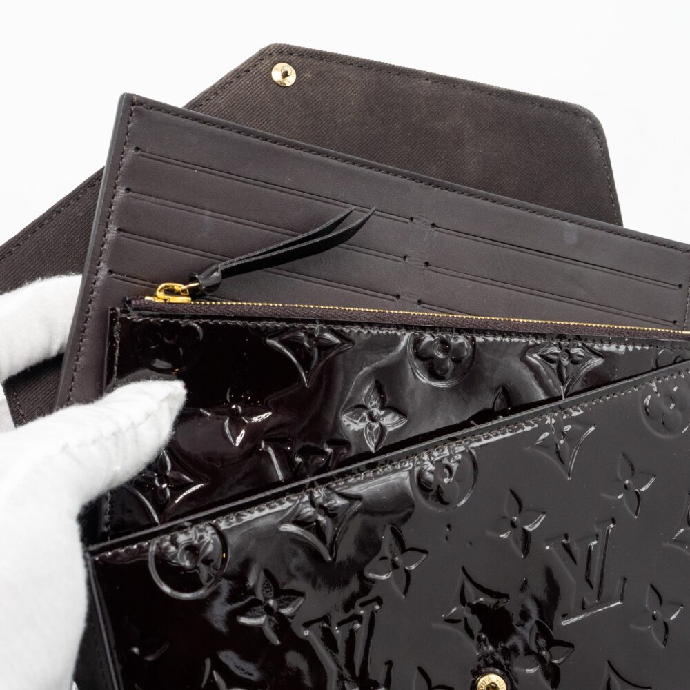 AAA Replica Louis Vuitton LV FELICIE POCHETTE MONOGRAM PATENT AMATANTE GHW