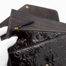 AAA Replica Louis Vuitton LV FELICIE POCHETTE MONOGRAM PATENT AMATANTE GHW