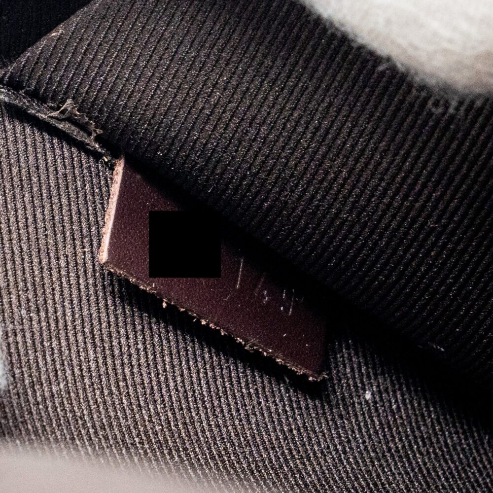AAA Replica Louis Vuitton LV FELICIE POCHETTE MONOGRAM PATENT AMATANTE GHW