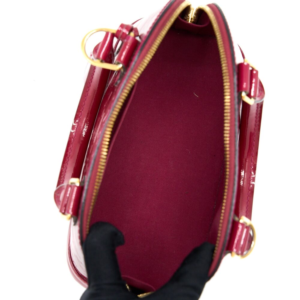 AAA Replica Louis Vuitton LV ALMA BB PATENT INDIAN ROSE GHW