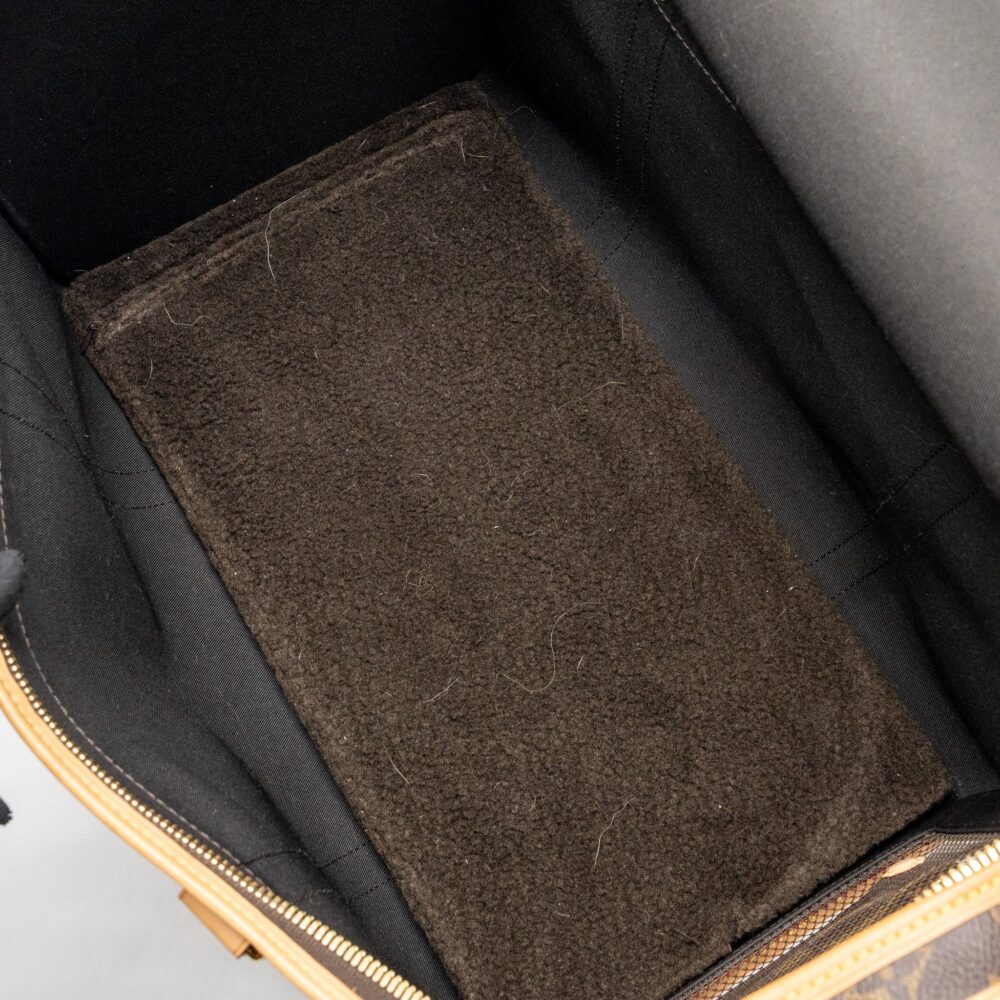 AAA Replica Louis Vuitton LV DOG BAG MONOGRAM CANVAS GHW