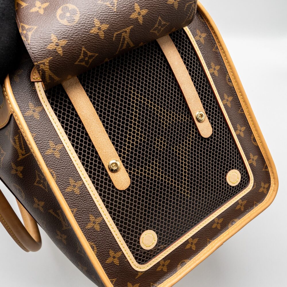 AAA Replica Louis Vuitton LV DOG BAG MONOGRAM CANVAS GHW