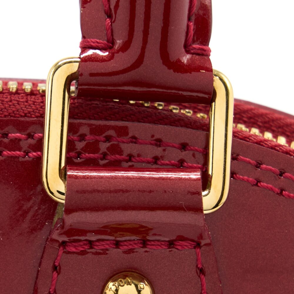 AAA Replica Louis Vuitton LV ALMA BB VERNIS RED GHW
