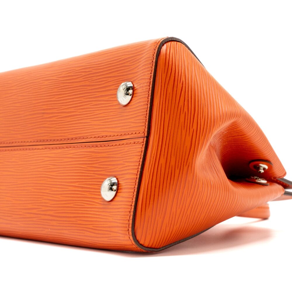 AAA Replica Louis Vuitton LV TOP HANDLE TOTE BAG EPI ORANGE SHW