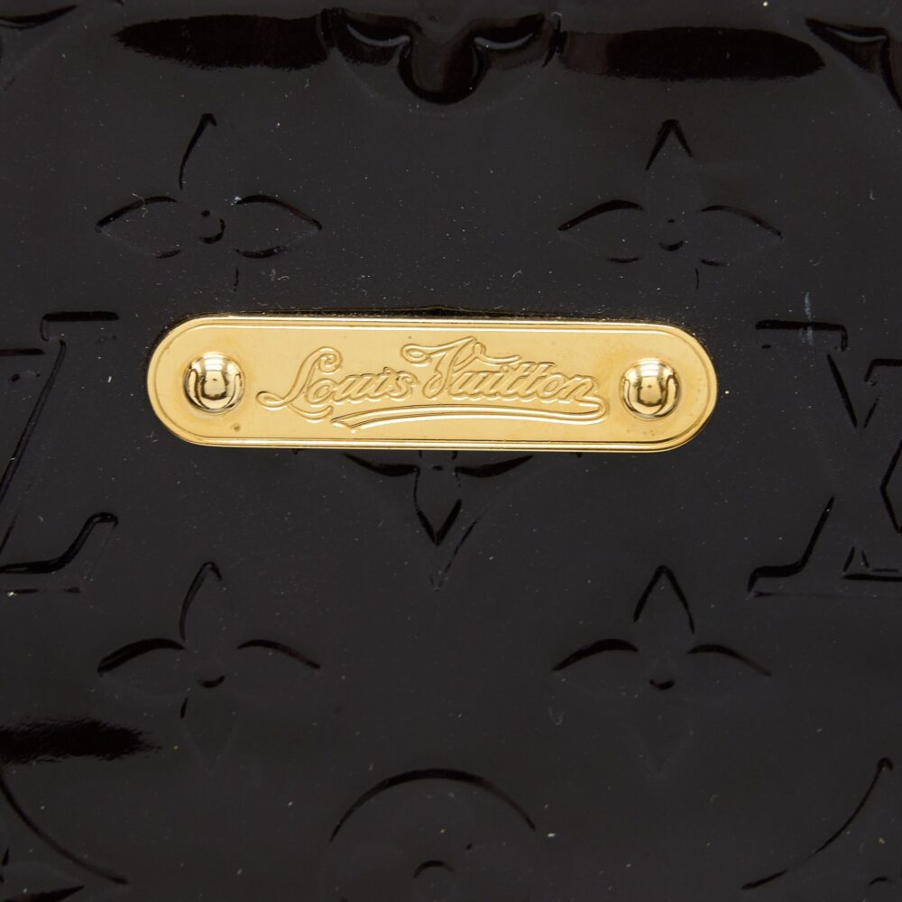 AAA Replica Louis Vuitton LV VERNIS BELLEVUE GM BAG PATENT AMARANTE GHW