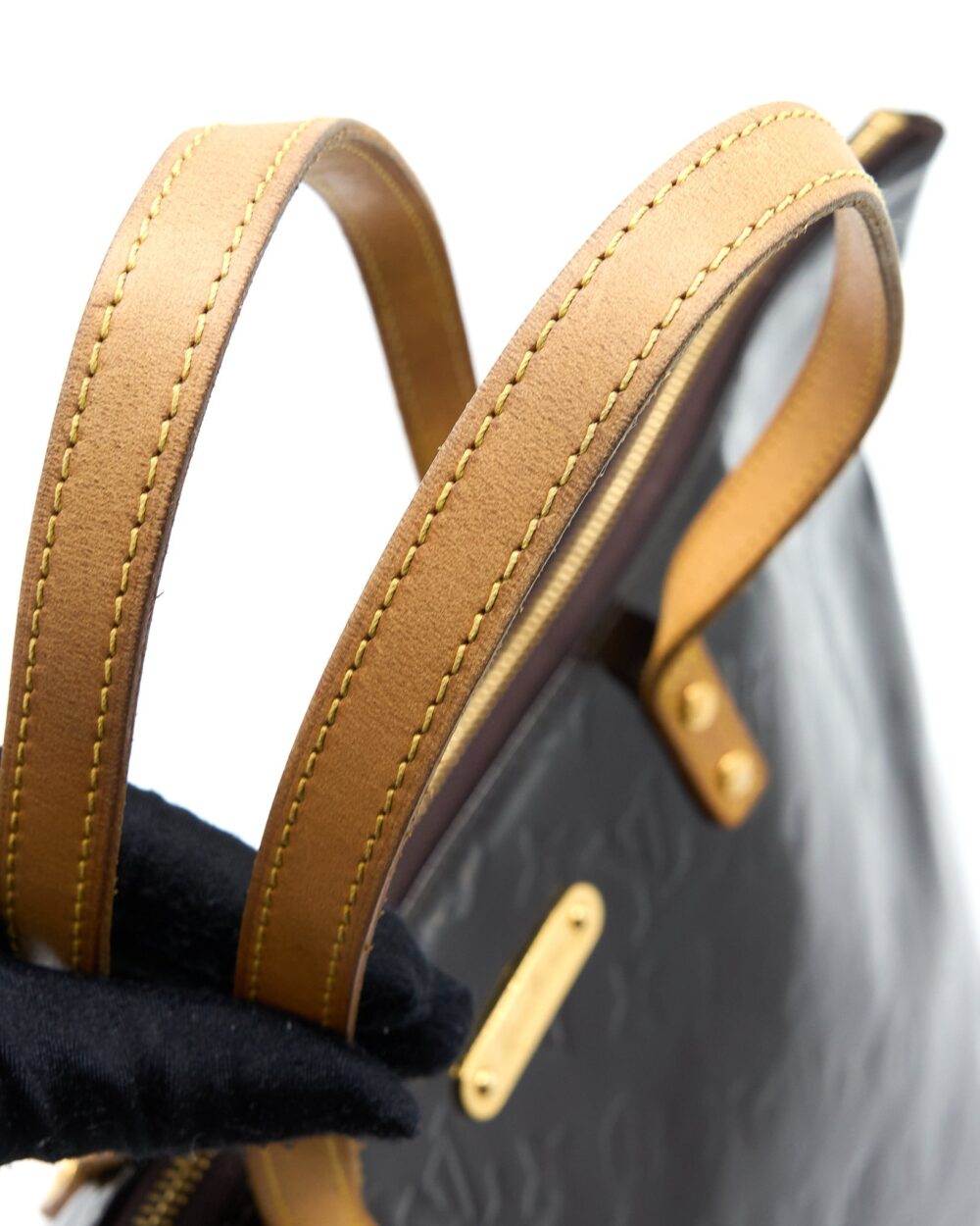 AAA Replica Louis Vuitton LV VERNIS BELLEVUE GM BAG PATENT AMARANTE GHW