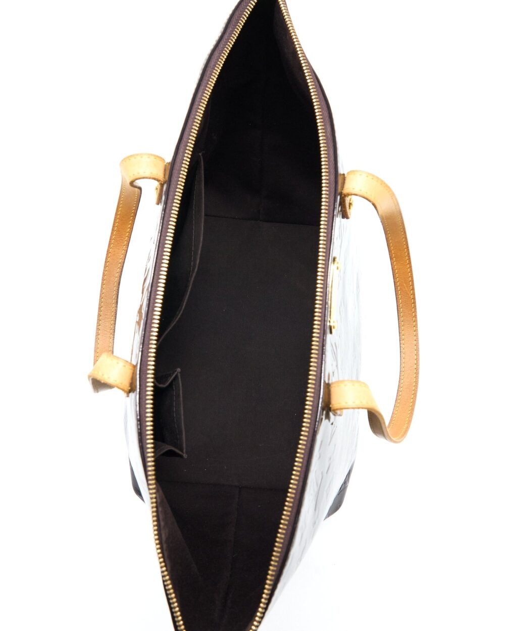 AAA Replica Louis Vuitton LV VERNIS BELLEVUE GM BAG PATENT AMARANTE GHW