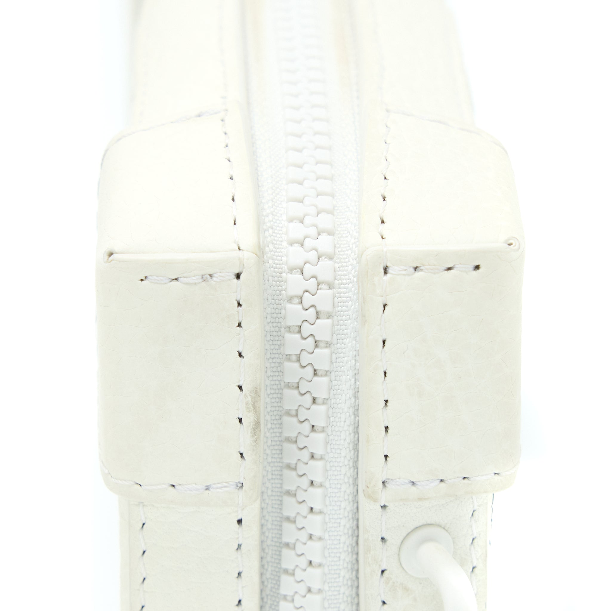 AAA Replica Louis Vuitton LV 2021 LIMITED EDITION GRAFFITI CROSSBODY BAG WHITE/MULTICOLOURED WITH WHITE SHW