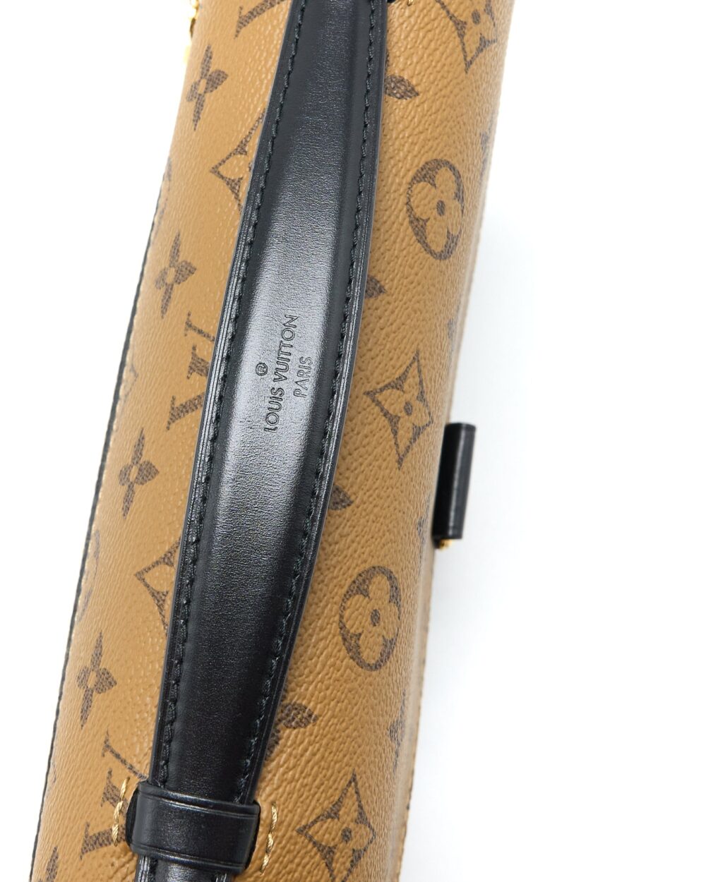 AAA Replica Louis Vuitton LV POCHETTE MÉTIS MONOGRAM REVERSE CANVAS GHW