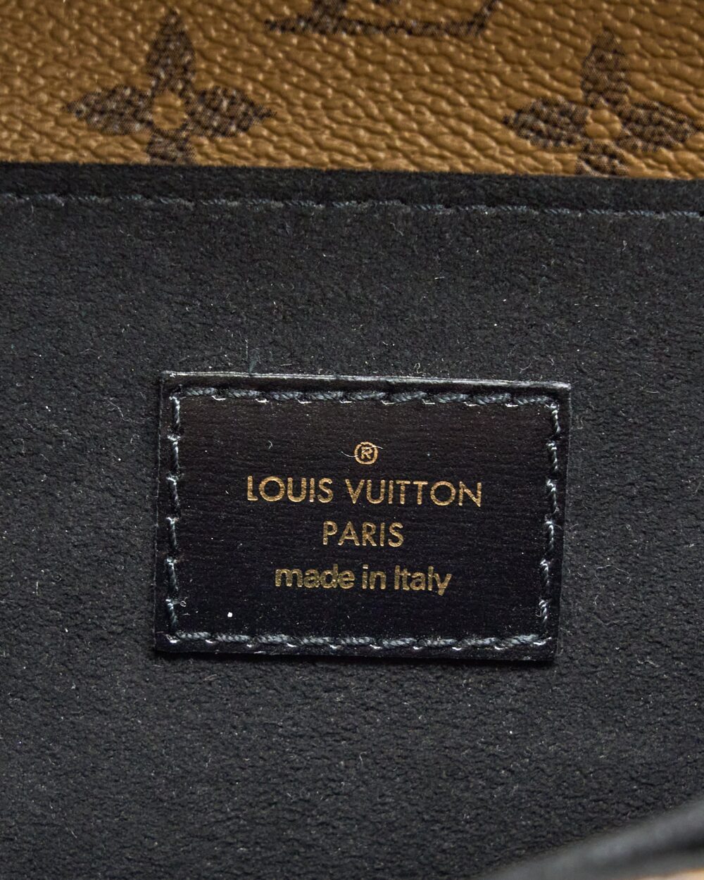 AAA Replica Louis Vuitton LV POCHETTE MÉTIS MONOGRAM REVERSE CANVAS GHW