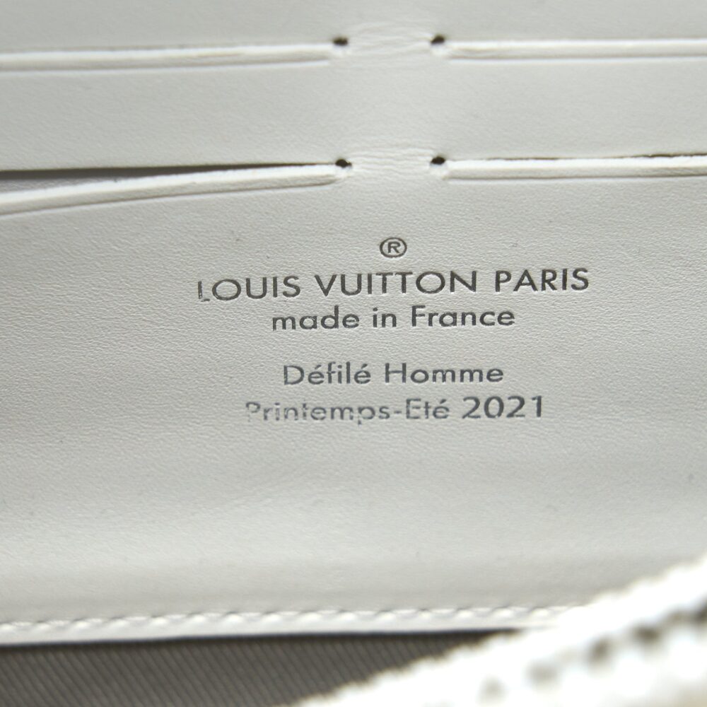 AAA Replica Louis Vuitton LV 2021 LIMITED EDITION GRAFFITI CROSSBODY BAG WHITE/MULTICOLOURED WITH WHITE SHW