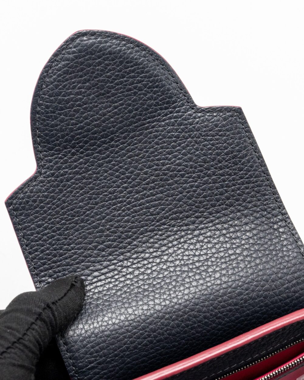AAA Replica Louis Vuitton LV CAPUCINES BB TAURILLON NAVY SHW