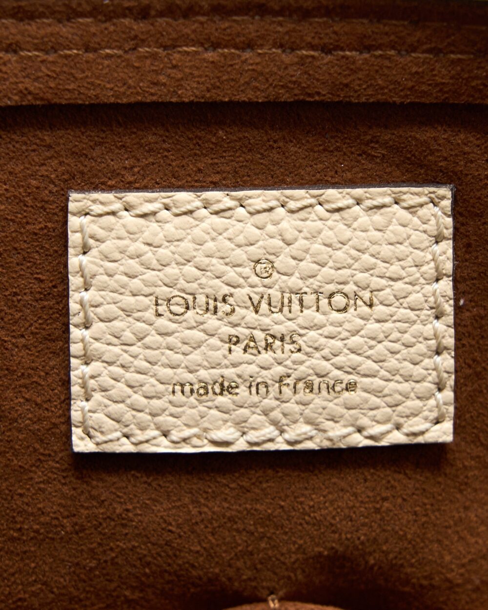 AAA Replica Louis Vuitton LV NEO ALMA PM MONOGRAM EMPREINTE WHITE GHW