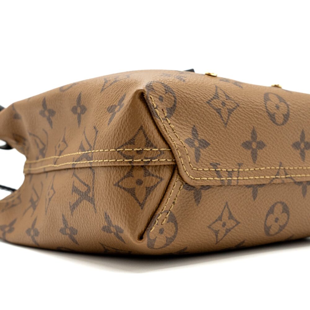 AAA Replica Louis Vuitton LV ATLANTIS BB MONOGRAM REVERSE CANVAS GHW (NEW VERSION)
