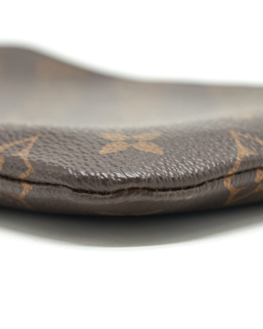 AAA Replica Louis Vuitton LV ETUI VOYAGE PM POUCH MONOGRAM CANVAS GHW