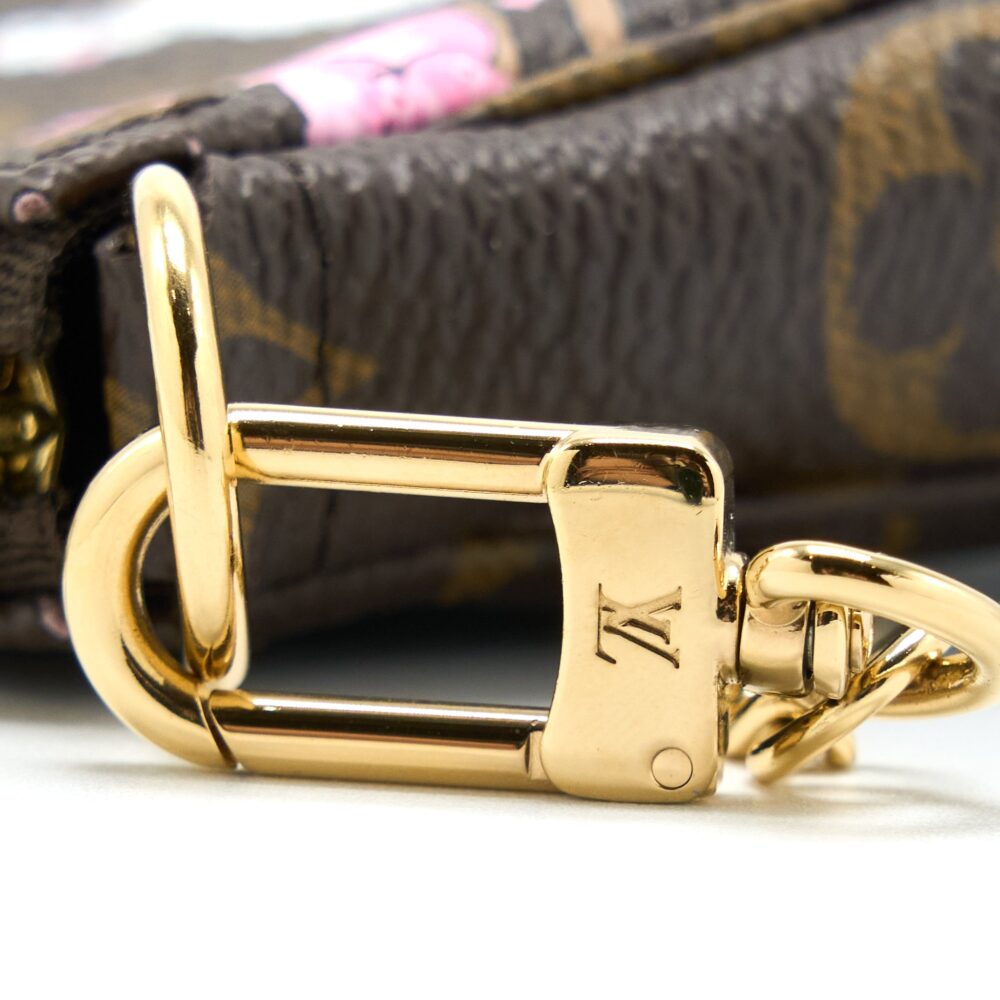 AAA Replica Louis Vuitton LV MINI POCHETTE ACCESSORIES LIMITED VIVIENNE HOLIDAYS JAPAN MONOGRAM CANVAS GHW