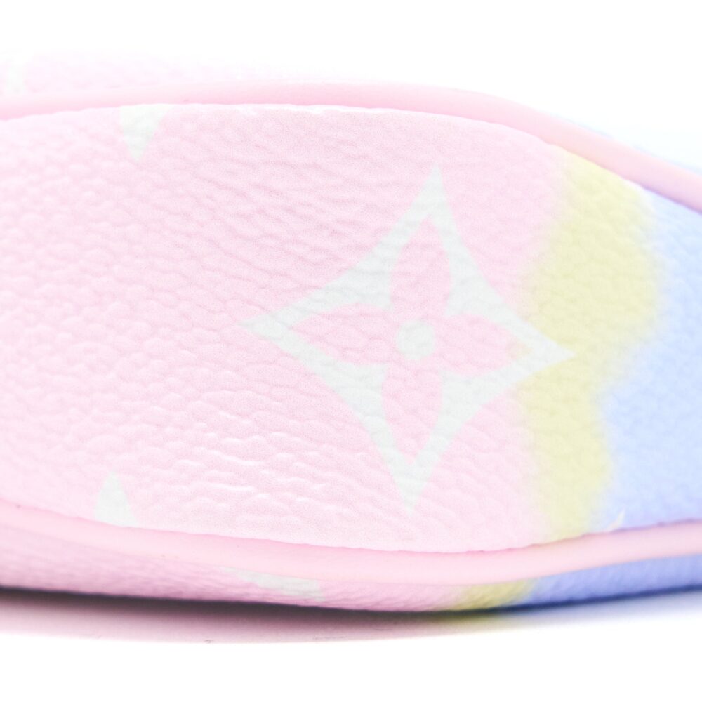 AAA Replica Louis Vuitton LV ESCALE MINI POCHETTE ACCESSORIES MULTICOLOUR SHW