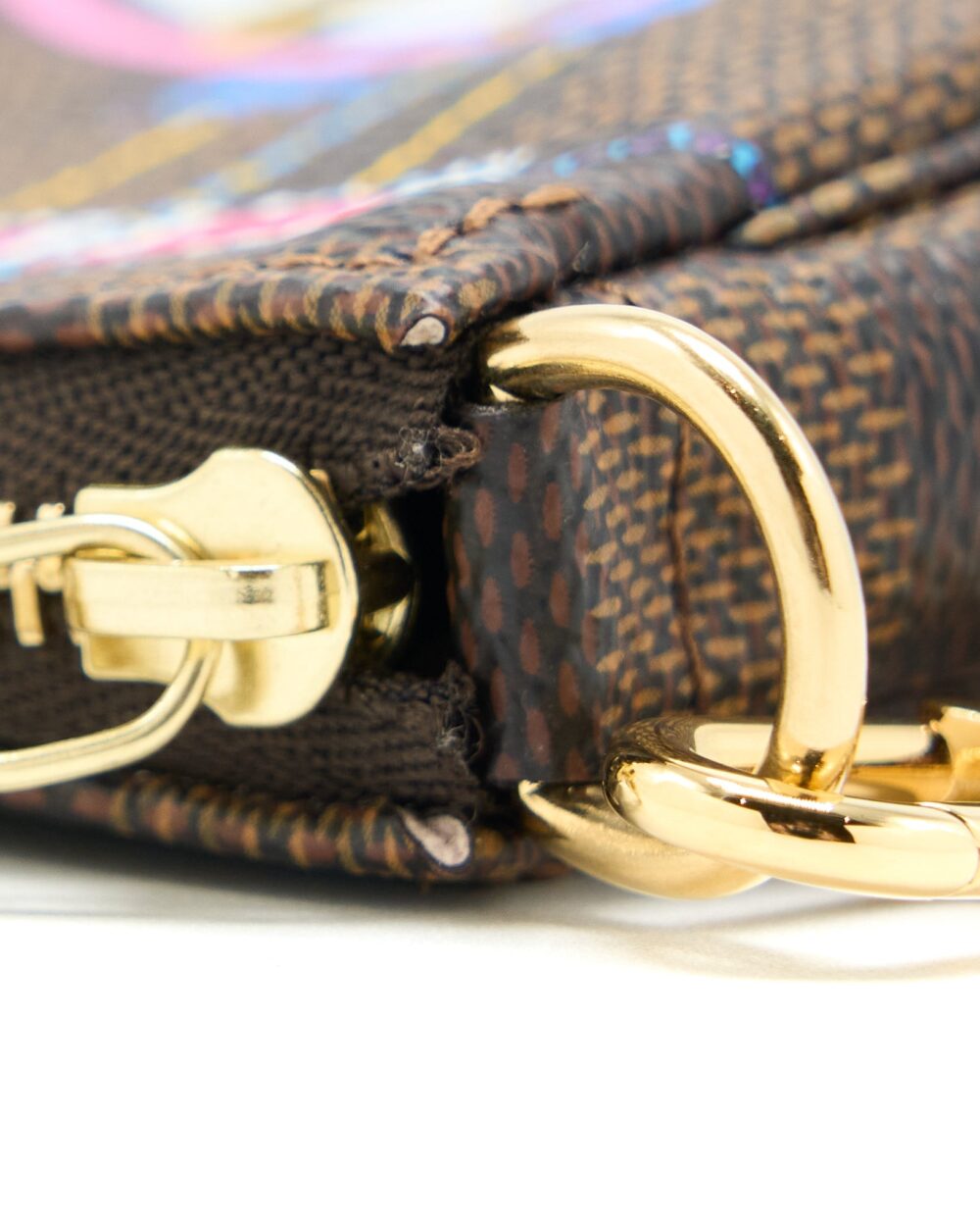 AAA Replica Louis Vuitton LV MINI POCHETTE ACCESSORIES LIMITED VIVIENNE HOLIDAYS DAMIER EBENE CANVAS GHW