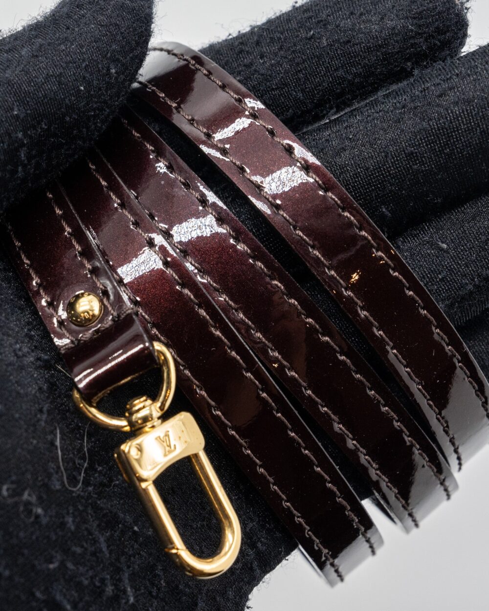 AAA Replica Louis Vuitton LV ALMA BB PATENT AMARANTE GHW