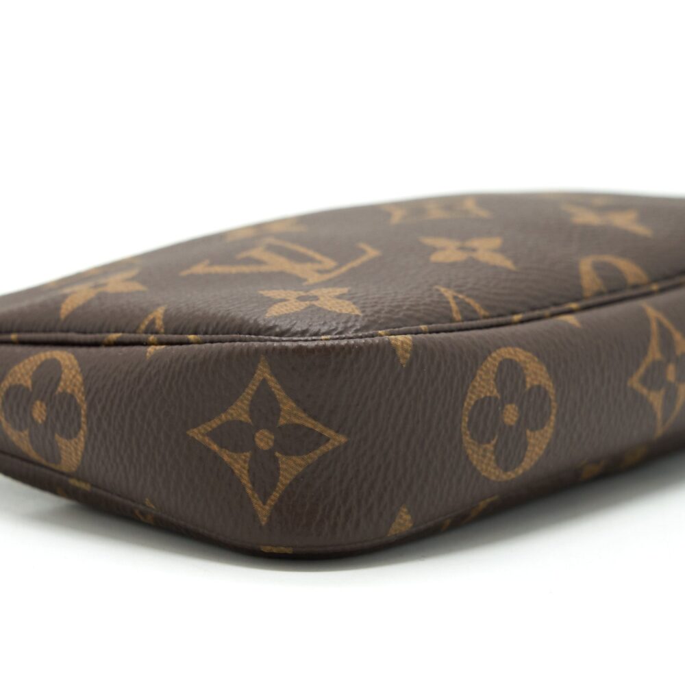 AAA Replica Louis Vuitton LV MINI POCHETTE MONOGRAM CANVAS GHW