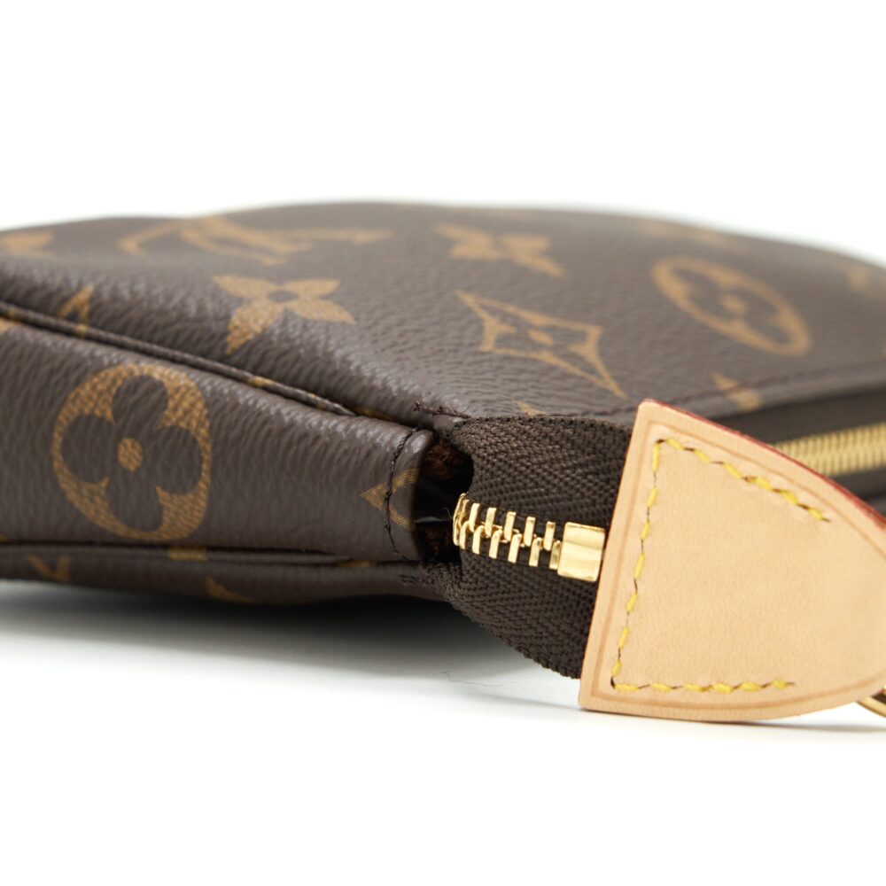 AAA Replica Louis Vuitton LV MINI POCHETTE MONOGRAM CANVAS GHW