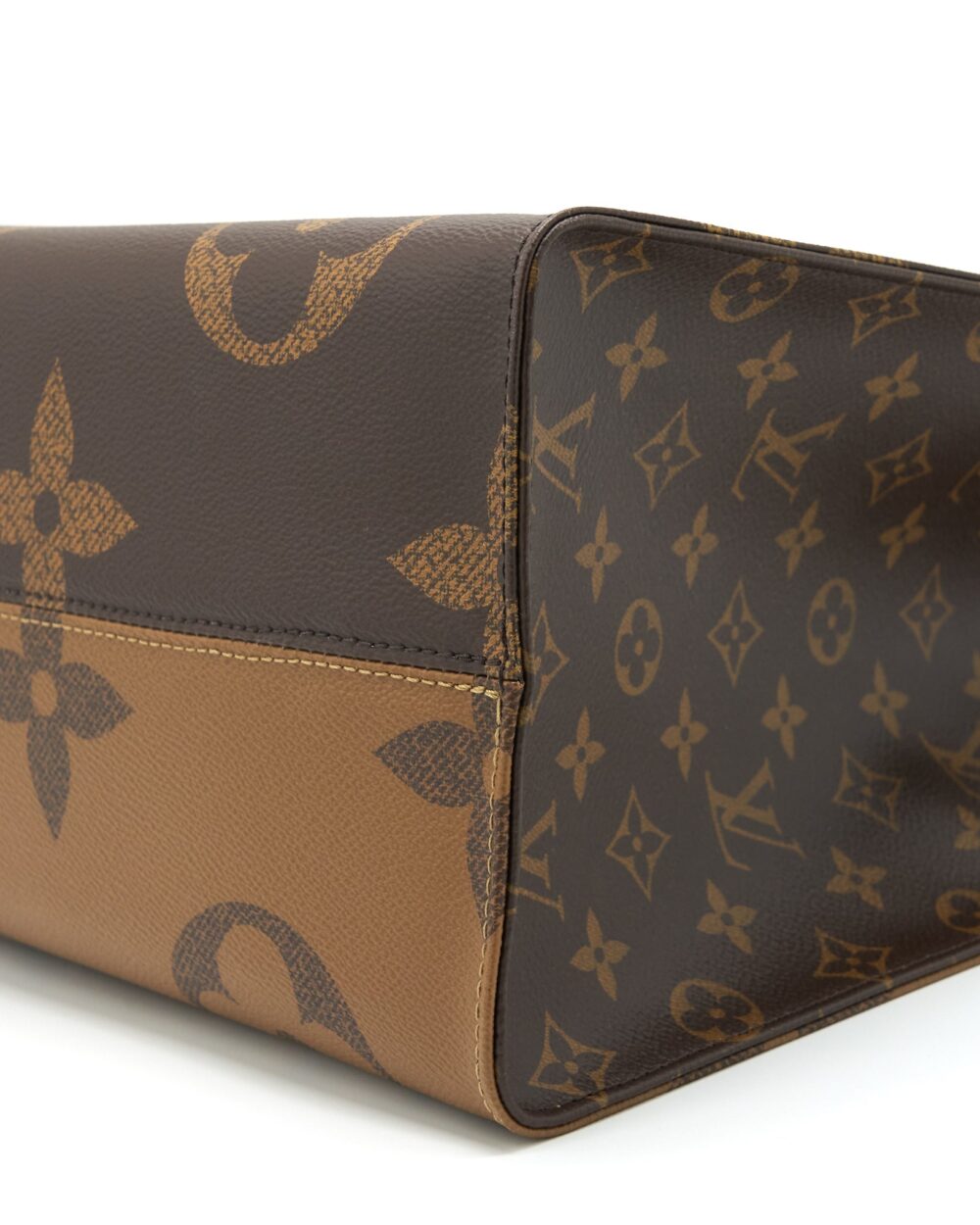 AAA Replica Louis Vuitton LV ON THE GO GM MONOGRAM REVERSE CANVAS GHW