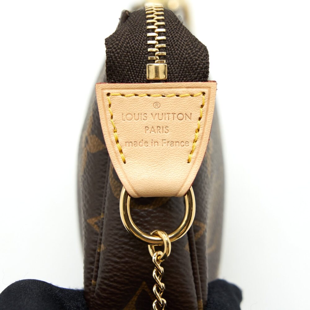 AAA Replica Louis Vuitton LV MINI POCHETTE MONOGRAM CANVAS GHW