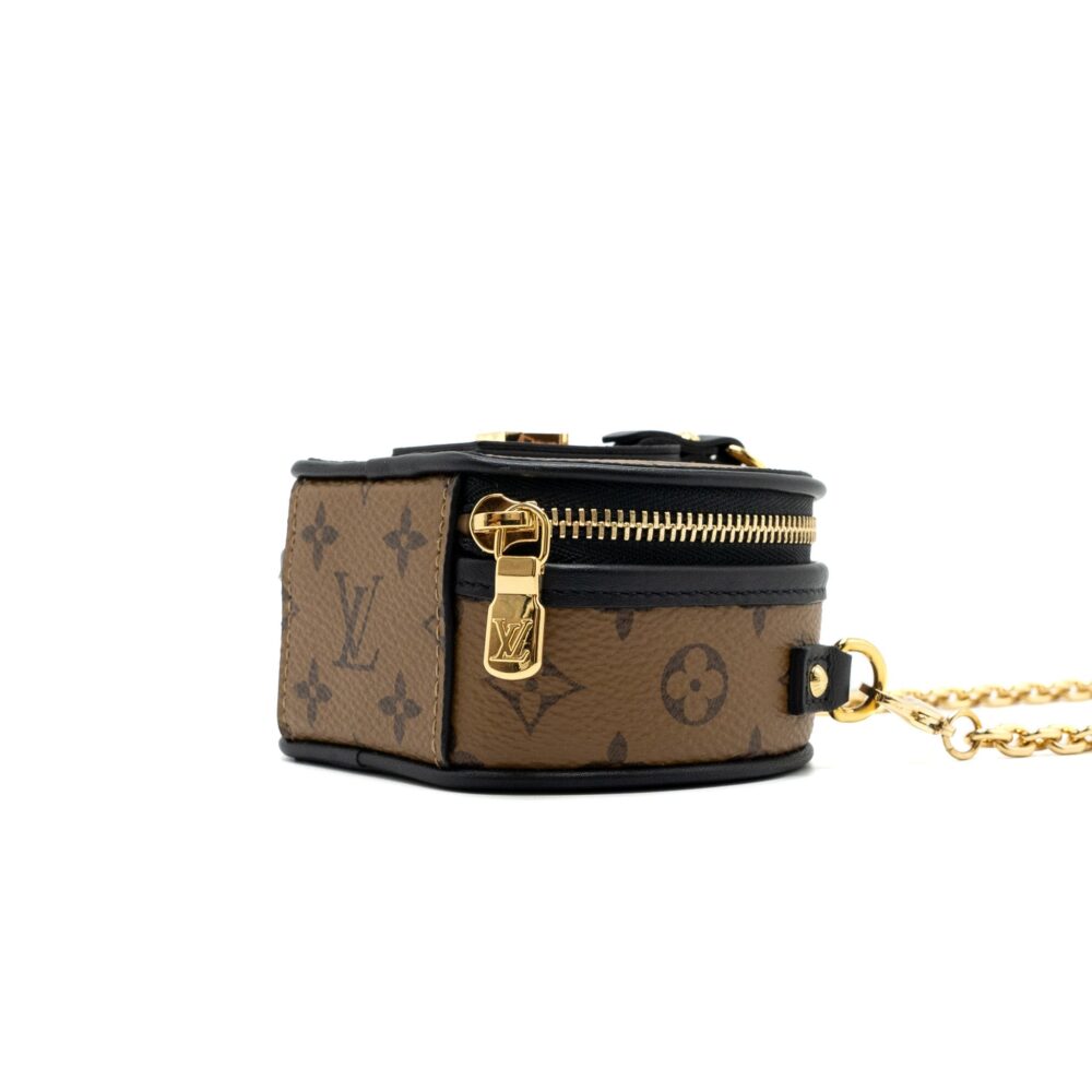 AAA Replica Louis Vuitton LV CHAPEAU NECKLACE/CHAIN BAG MONOGRAM REVERSE CANVAS BLACK GHW