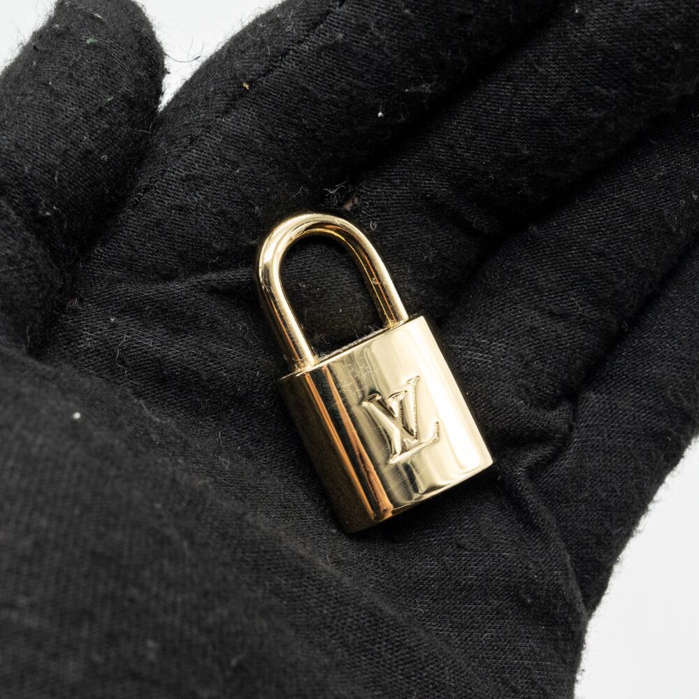 AAA Replica Louis Vuitton LV SINCE 1854 ALMA BB JAUNE GHW