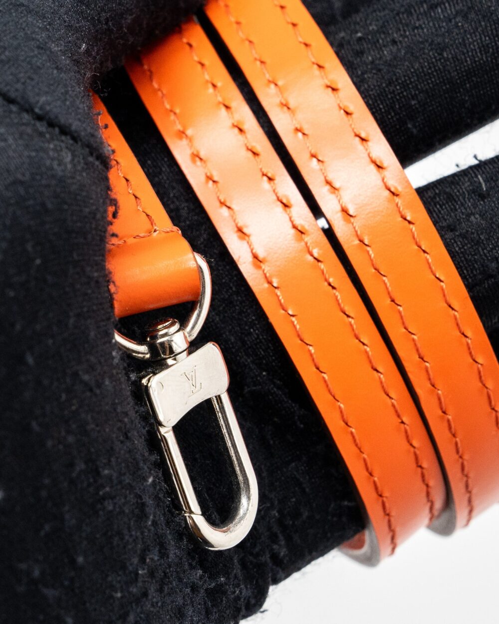 AAA Replica Louis Vuitton LV TOP HANDLE TOTE BAG EPI ORANGE SHW