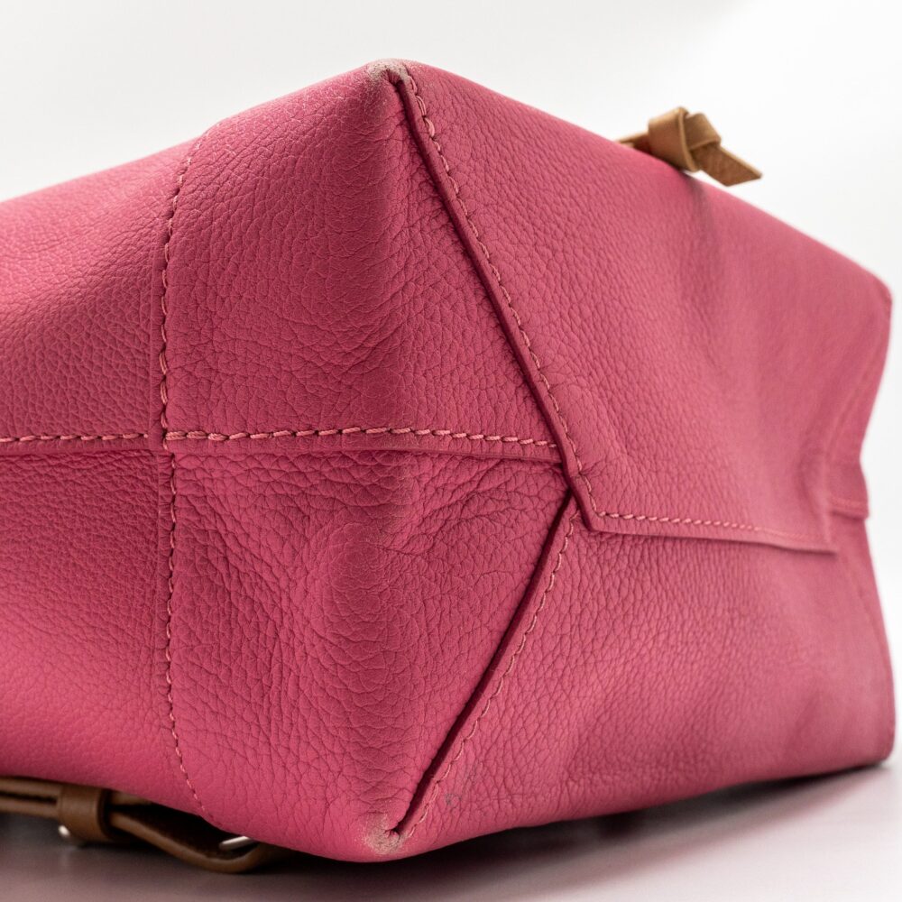 AAA Replica Louis Vuitton LV LOCKME BACKPACK CALFSKIN PINK/BEIGE SHW