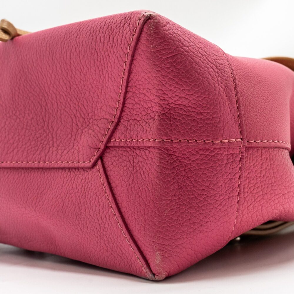 AAA Replica Louis Vuitton LV LOCKME BACKPACK CALFSKIN PINK/BEIGE SHW