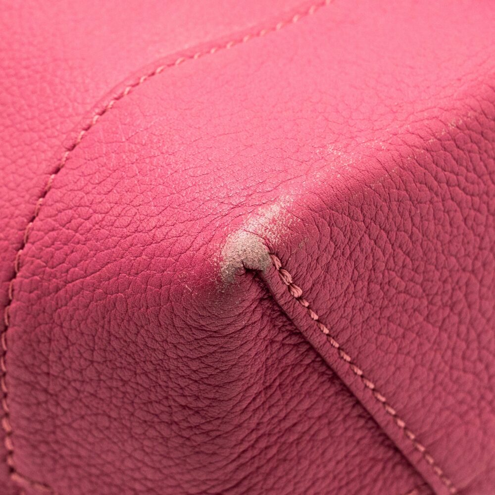 AAA Replica Louis Vuitton LV LOCKME BACKPACK CALFSKIN PINK/BEIGE SHW