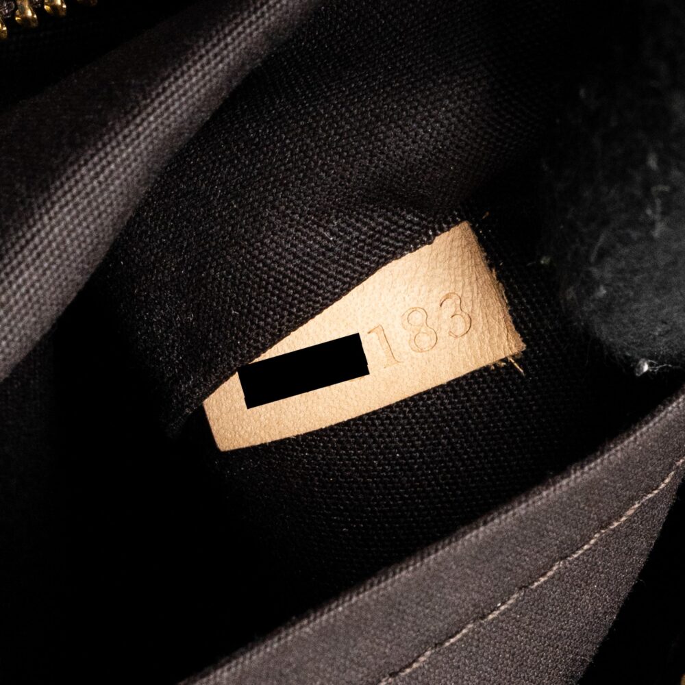 AAA Replica Louis Vuitton LV LARGE ZIP TOTE BAG PATENT LEATHER AMATANTE GHW