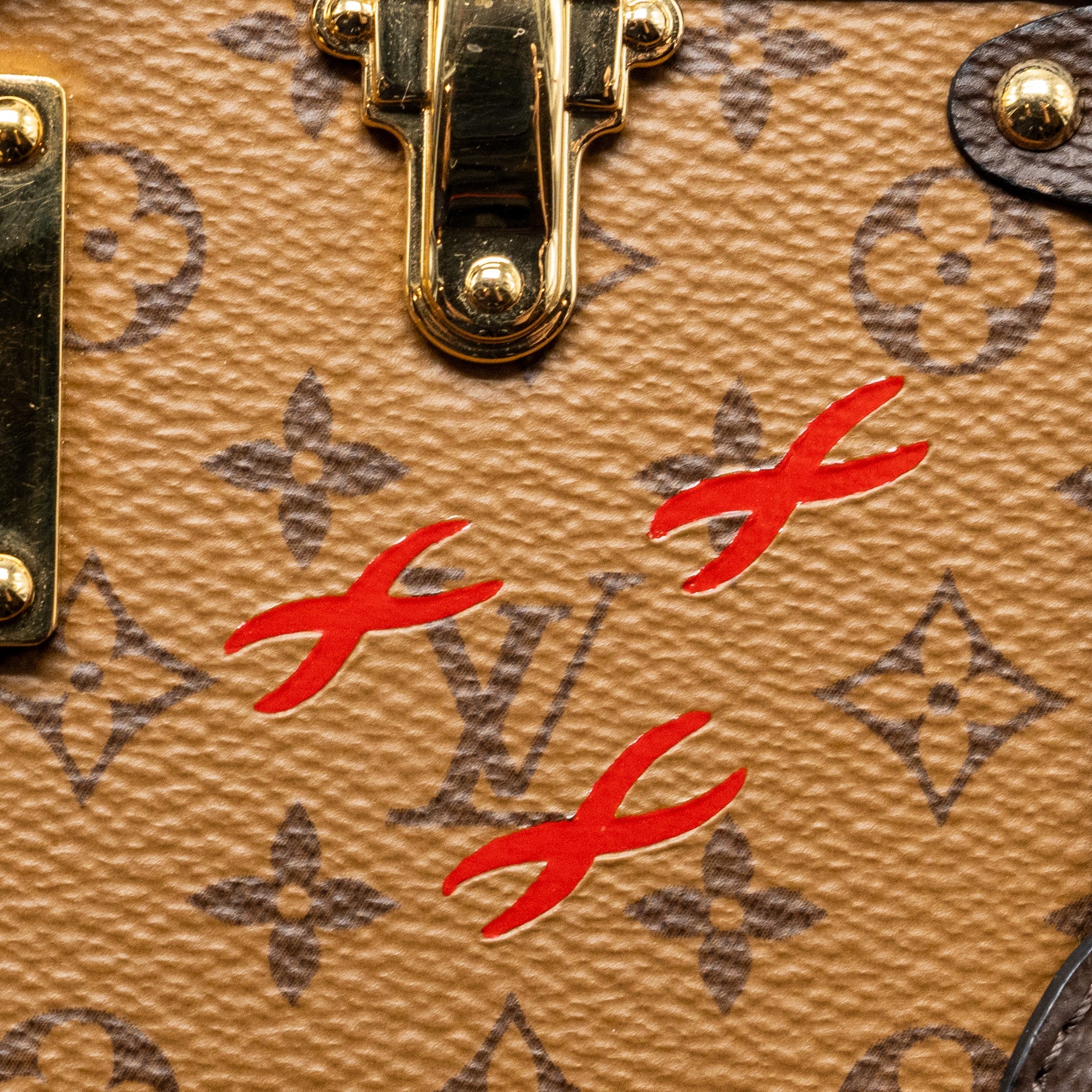 AAA Replica Louis Vuitton LV PETITE MALLE MONOGRAM REVERSE CANVAS GHW