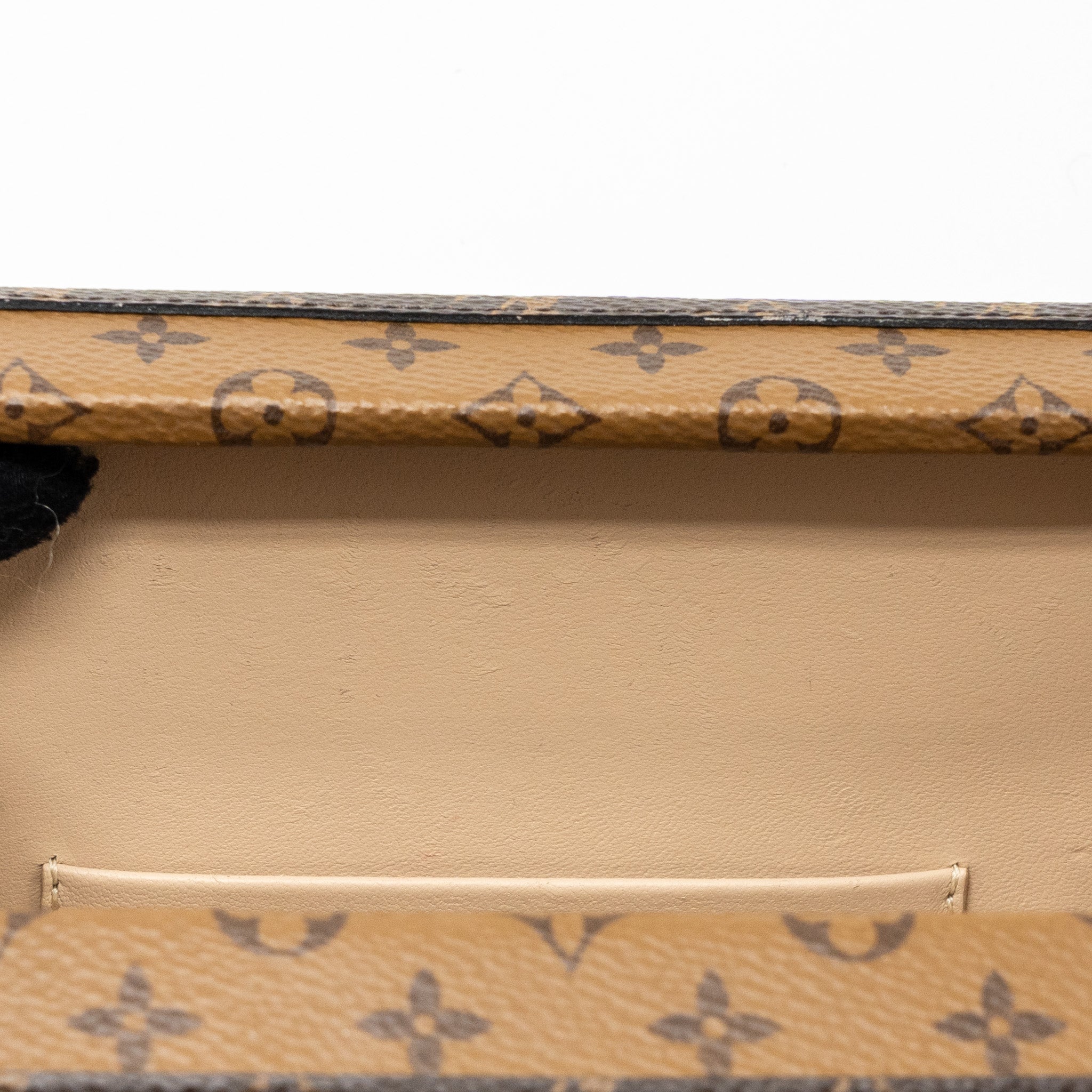 AAA Replica Louis Vuitton LV PETITE MALLE MONOGRAM REVERSE CANVAS GHW