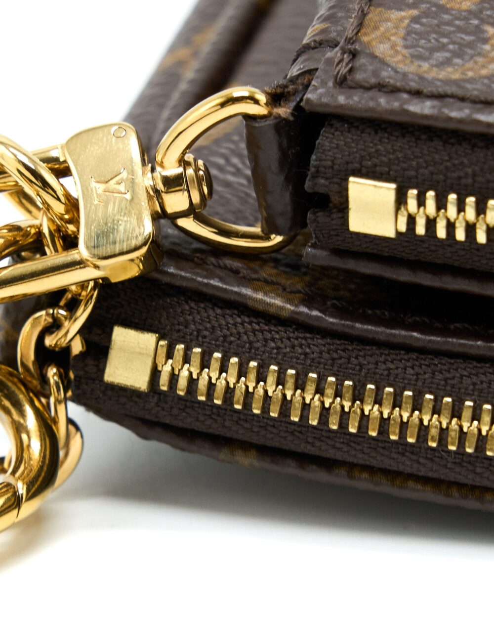 AAA Replica Louis Vuitton LV MULTI POCHETTE ACCESSORIES MONOGRAM CANVAS WITH KHAKI STRAP GHW