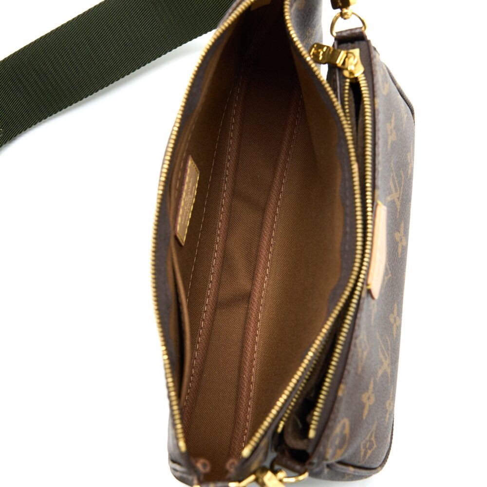 AAA Replica Louis Vuitton LV MULTI POCHETTE ACCESSORIES MONOGRAM CANVAS WITH KHAKI STRAP GHW